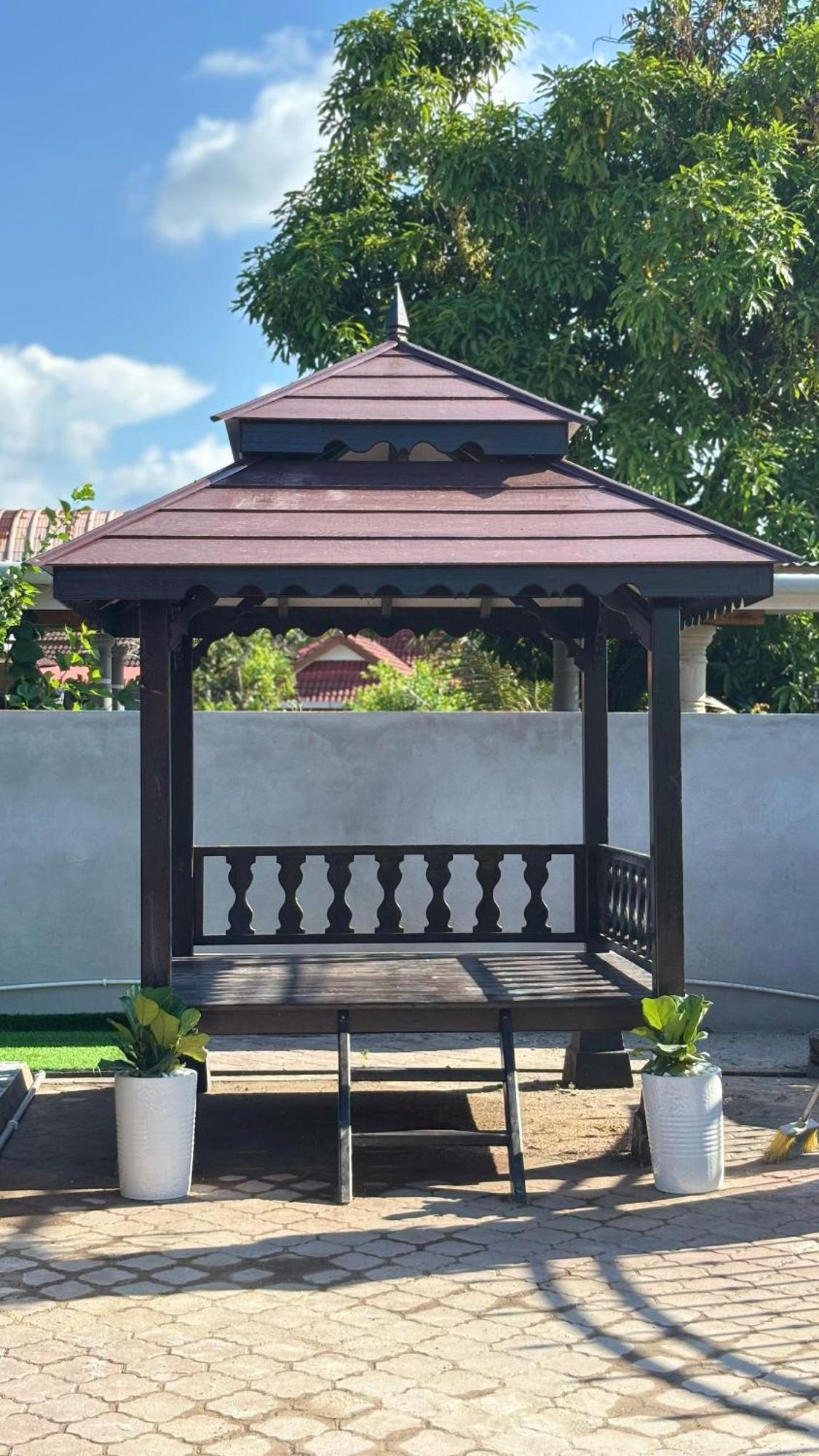 D'Bali Homestay - Private Swimming Pool, Netflix, Internet Wifi ,Cuckoo, Internet Wifi , Dryer, Washing Machine, Aircond Setiap Bilik & Ruang Tamu Пасир Путе Екстериор снимка